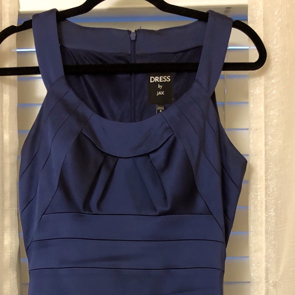 Short dress